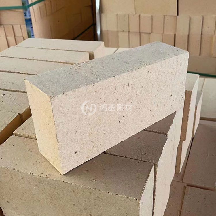 二級(jí)高鋁磚(67-68含量4.0kg)